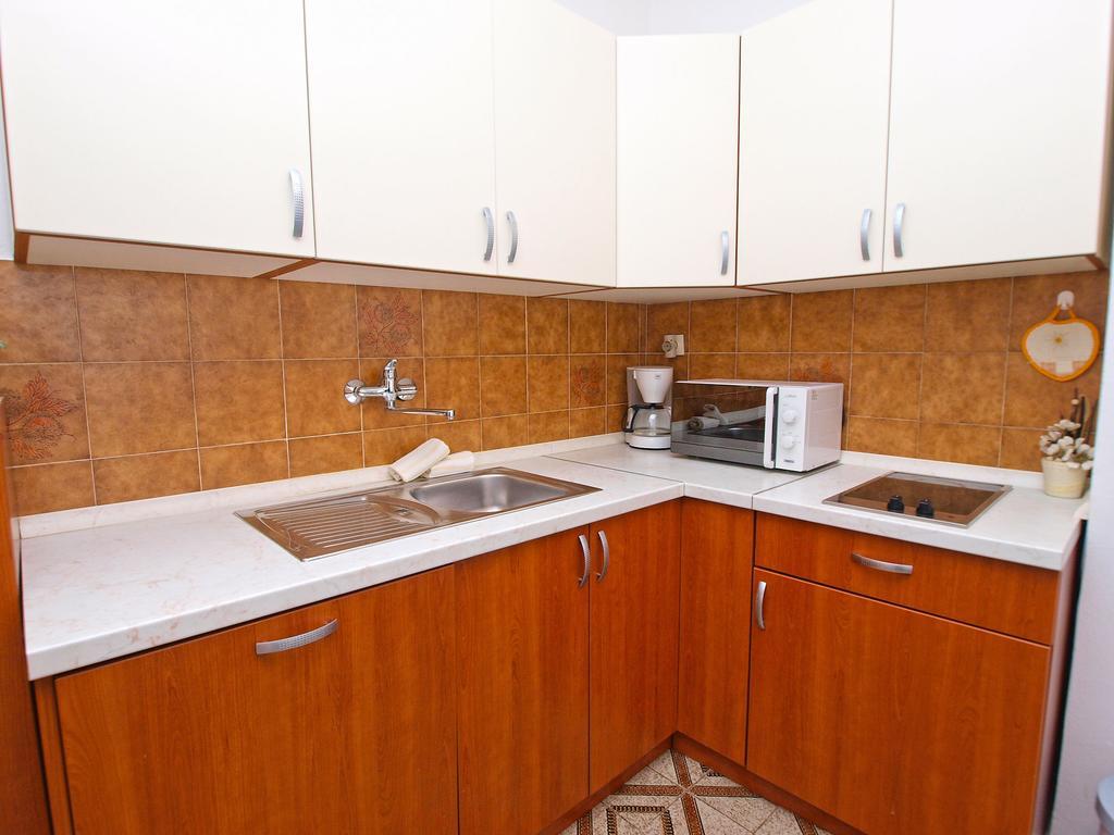 Rocka 1195 Apartman *