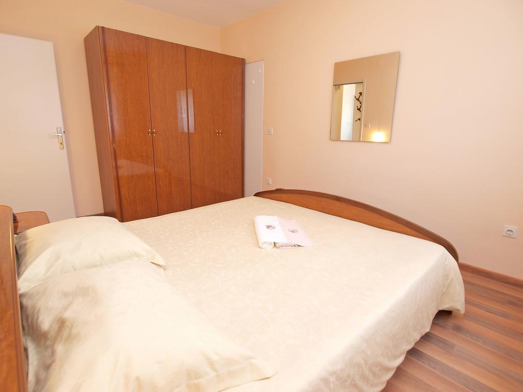 Rocka 1195 Apartman *