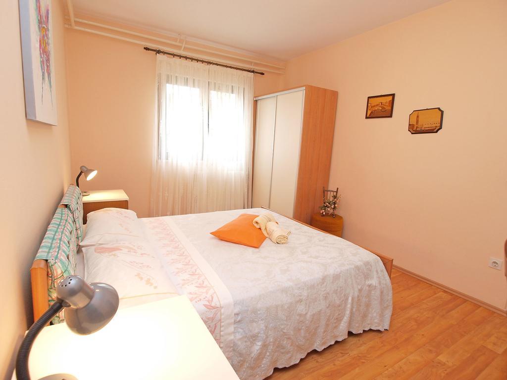 Rocka 1195