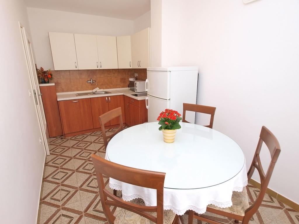 Rocka 1195 Apartman *