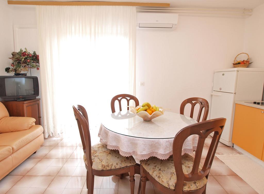 Rocka 1195 Apartman