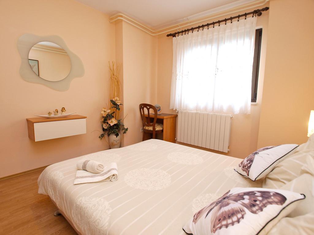 Rocka 1195 Apartman *